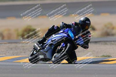 media/Oct-08-2022-SoCal Trackdays (Sat) [[1fc3beec89]]/Turn 14 (1050am)/